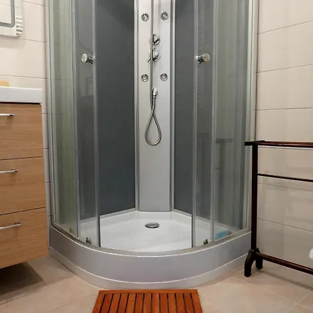 3 Chambres Lumineux Avec Vue Sur La - Parking Couvert Gratuit * Marseille